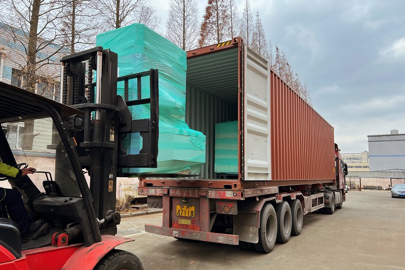 大型防腐三氯压片机